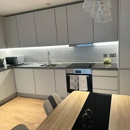 Stylist 2 Bedroom Apartment In Central London Exterior photo